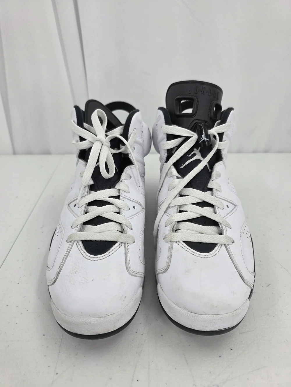Jordan 6 Retro Reverse Oreo White Black Men's Sneakers CT8529-112 Men's‎ Size 9.